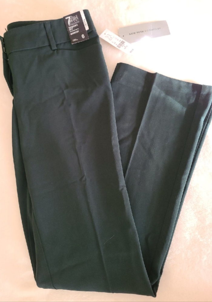 NY & Co. Dress Pant